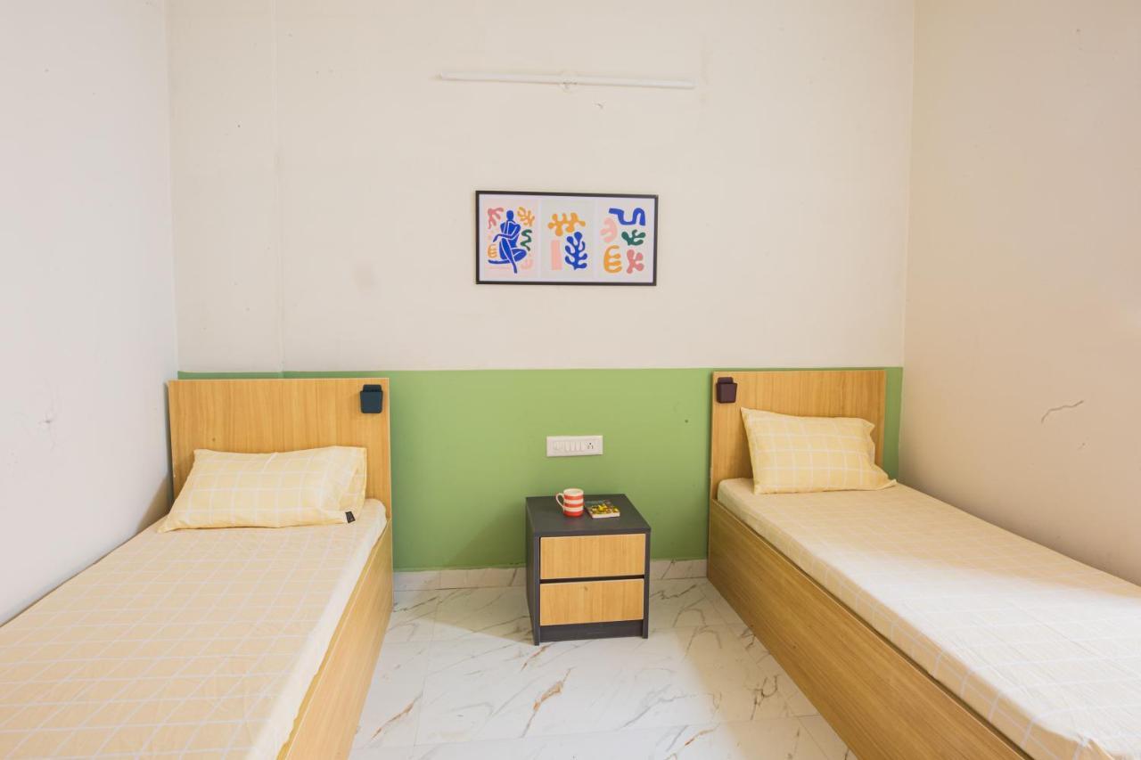 Hostel Covie Bannergatta 185 Bengalúr Exteriér fotografie